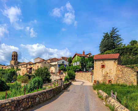 Lavaudieu, un trésor médiéval en Auvergne !