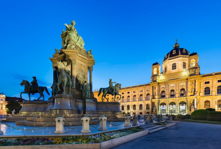 C'est la capitale de tous les trésors : Découvrez l’âme secrète de cette ville fascinante !