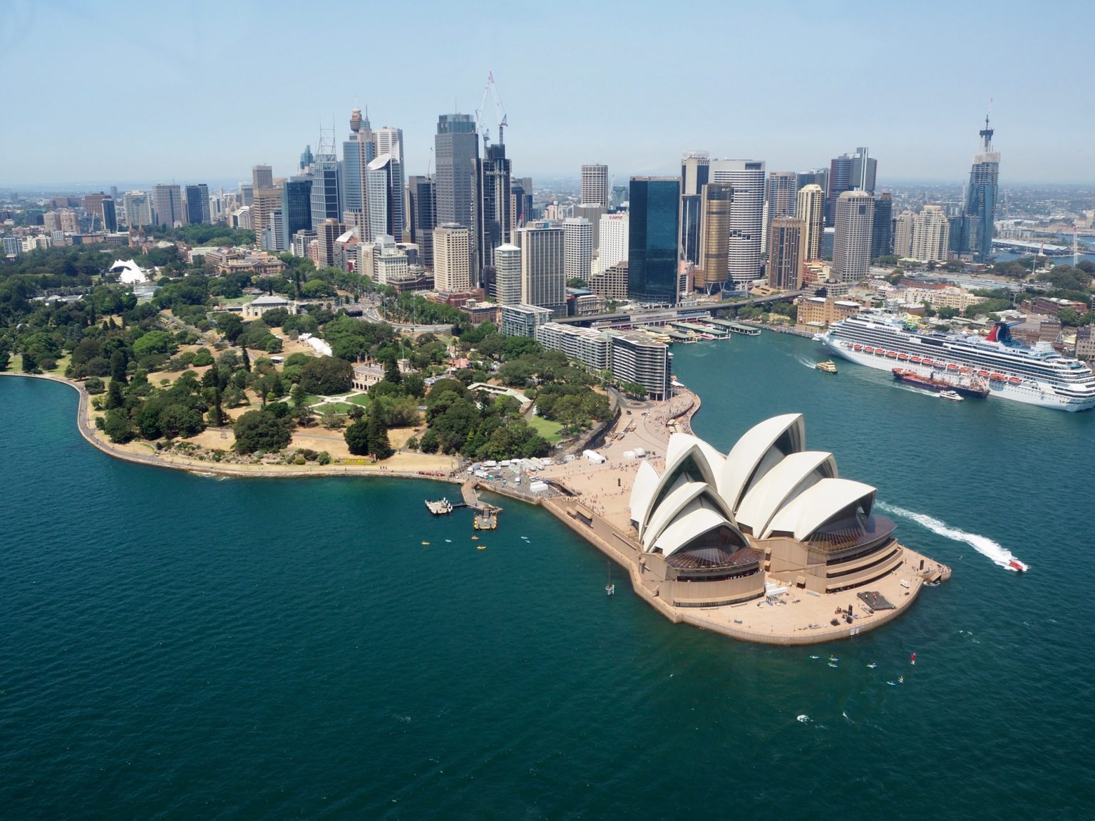 Pourquoi tout le monde parle de Sydney en ce moment : les raisons surprenantes qui font de cette ville une destination incontournable !