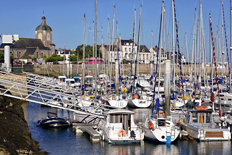 En Bretagne, ce village magique vous fera oublier le temps
