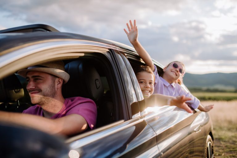 Road-trip en famille : 3 destinations idéales pour une première aventure à l'étranger