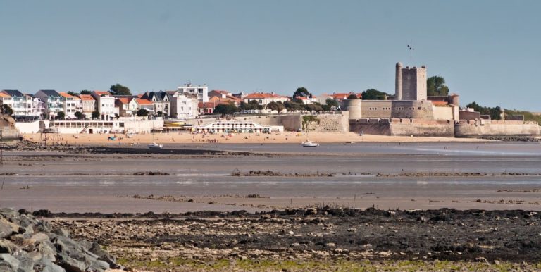 Cette cité maritime au charme discret qui va bouleverser vos idées sur la Charente