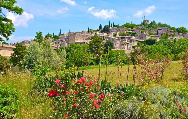 Préparez-vous à un voyage dans le temps inoubliable près de Valence !
