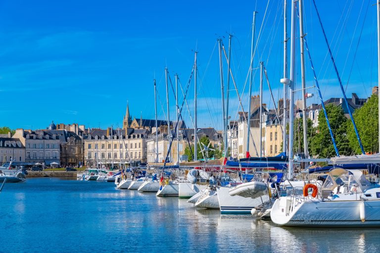 Vous cherchez une escapade parfaite ? Cette ville bretonne va complètement vous envoûter