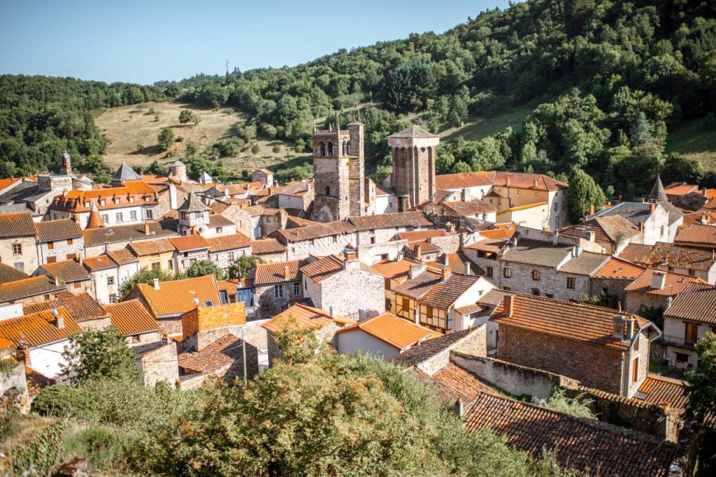 Blesle, le village médiéval de Haute-Loire qui vous transportera dans le temps