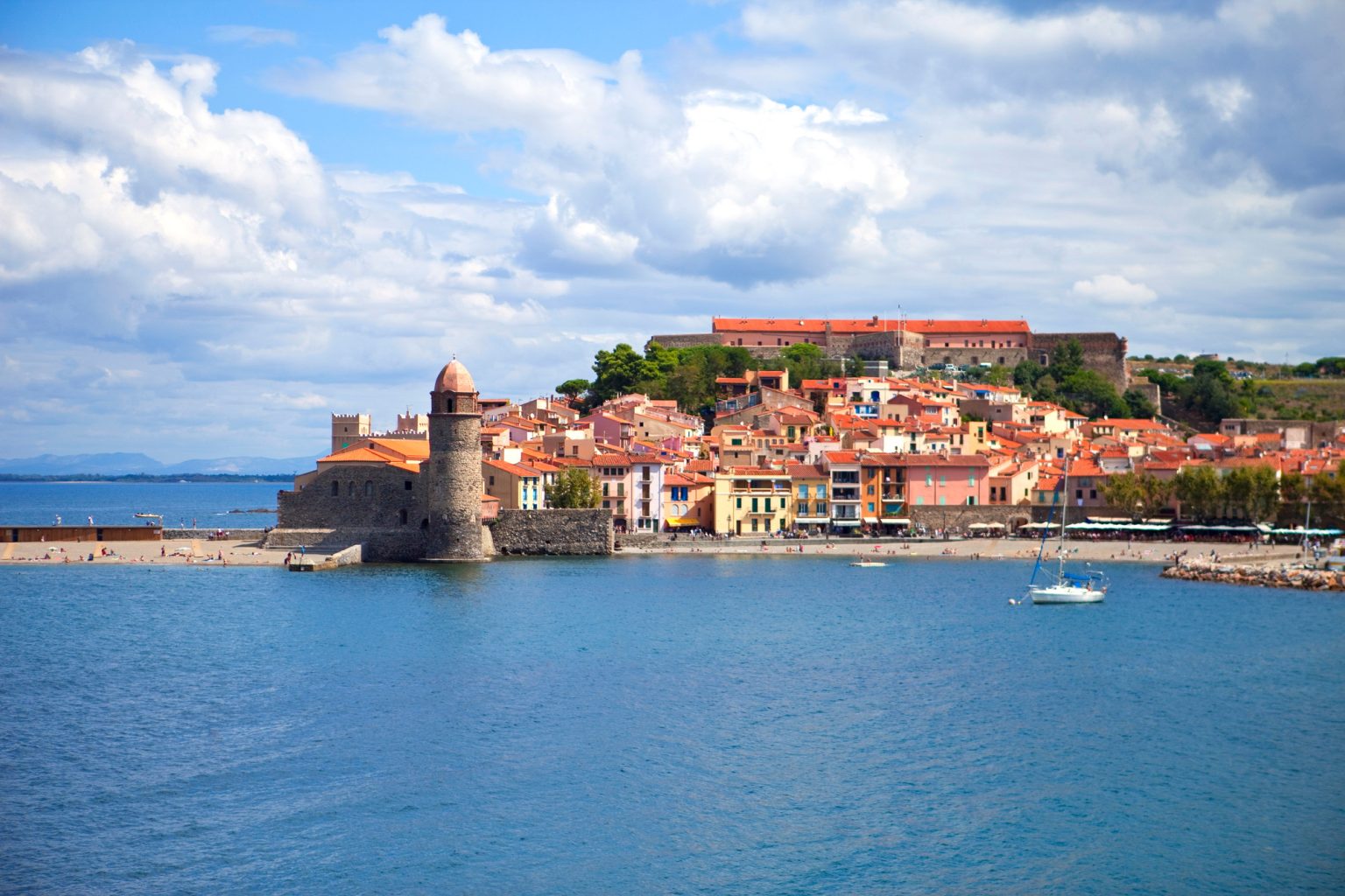 Collioure, un village de pêcheurs que vous n’imaginiez pas aussi magique et incontournable Collioure, un village de pêcheurs que vous n’imaginiez pas aussi magique et incontournable