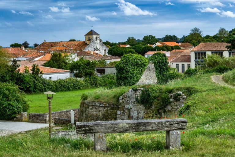 Découvrez ce village fortifié qui va changer votre vision de la Charente-Maritime Découvrez ce village fortifié qui va changer votre vision de la Charente-Maritime