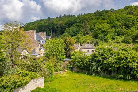 Jugon-les-Lacs : Un joyau médiéval au cœur des Côtes-d'Armor qui mérite le détour