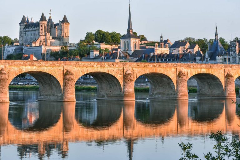 Vous ne verrez plus jamais Saumur comme avant après avoir découvert son patrimoine unique