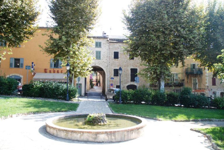 Ces panoramas incroyables de Valbonne vont vous donner envie de tout quitter demain