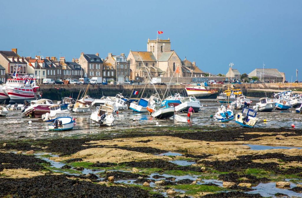 Ce village de pêcheurs en Normandie séduit par son authenticité intacte Ce village de pêcheurs en Normandie séduit par son authenticité intacte