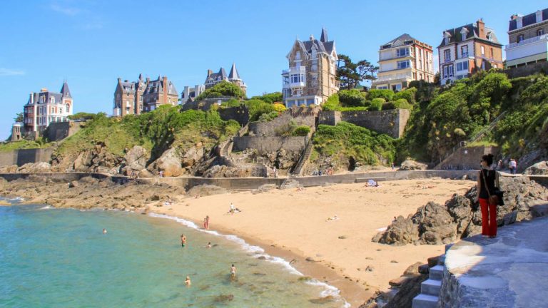 Dinard comme vous ne l’avez jamais vu : l’art Belle Époque sublimé par l’océan Dinard comme vous ne l’avez jamais vu : l’art Belle Époque sublimé par l’océan