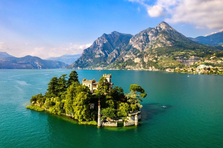 Peu de voyageurs connaissent ce lac en Lombardie, pourtant il surpasse ses célèbres voisins italiens