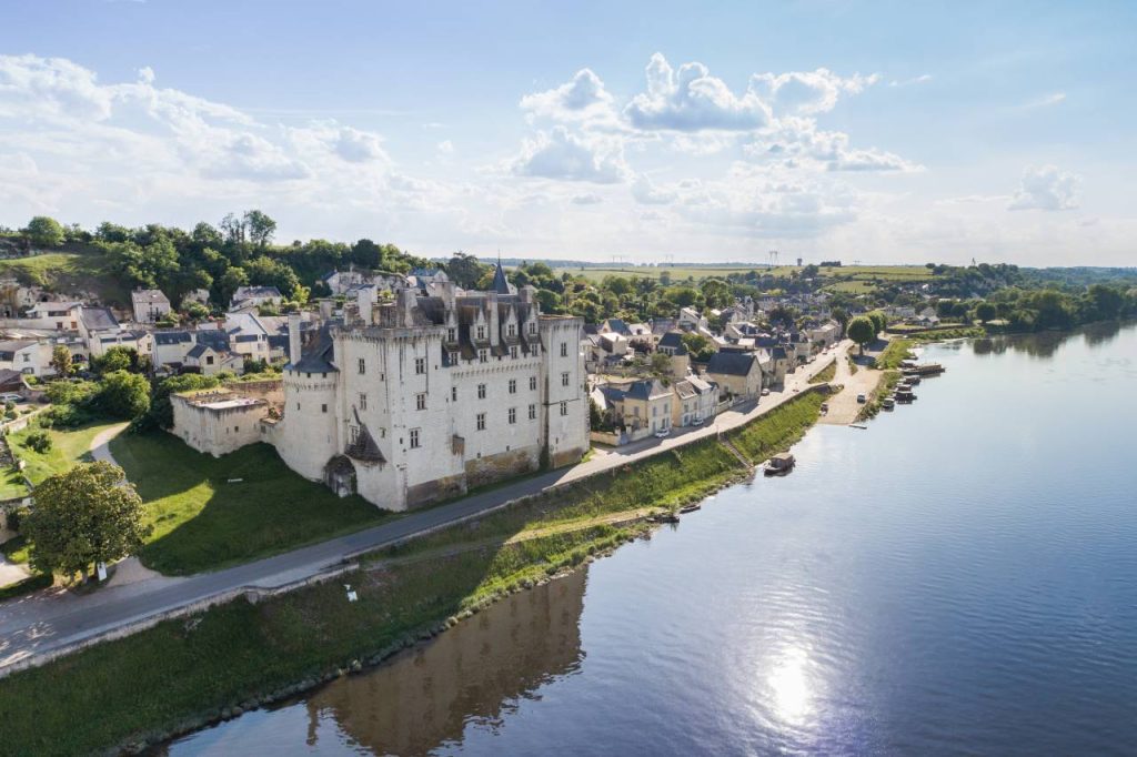 Ce village de la Loire fascine tous les visiteurs avec son histoire et son charme fou