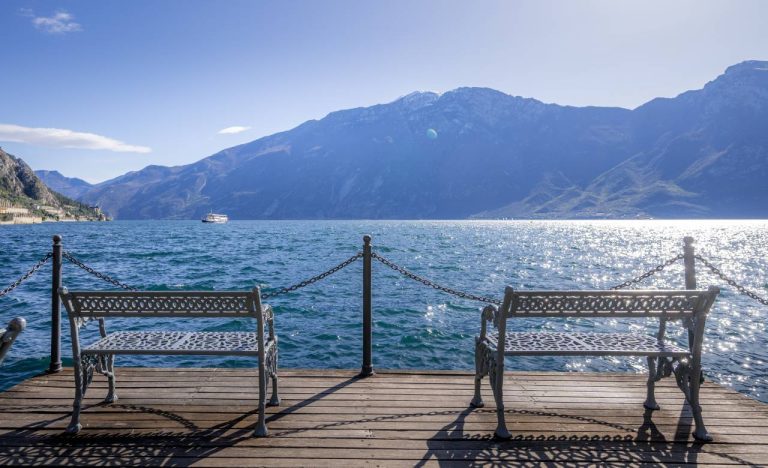 Lac de Garde : joyau italien entre eaux cristallines et villages millénaires
