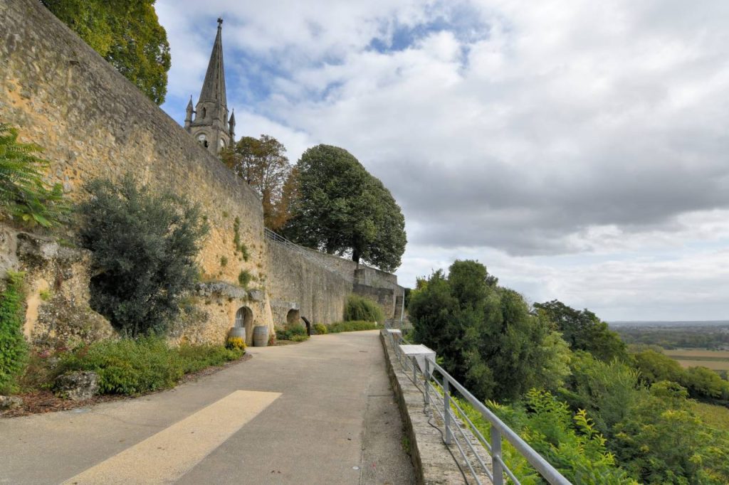 Sainte-Croix-du-Mont : découvrez ce village viticole aux portes de Bordeaux