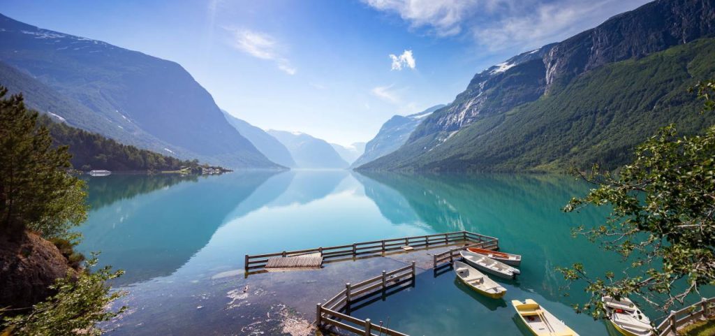 Lovatnet et ses environs : les plus beaux endroits à ne pas manquer en Norvège Lovatnet et ses environs : les plus beaux endroits à ne pas manquer en Norvège