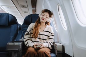 Astuces ingénieuses pour rendre chaque vol en avion plus agréable