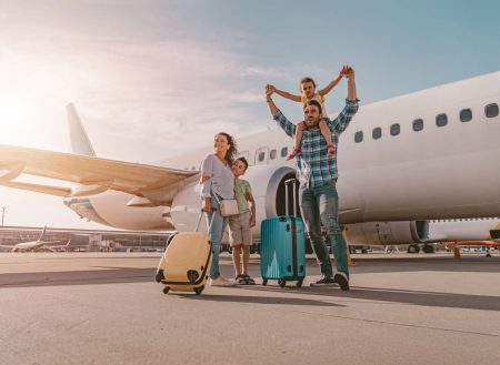 Vacances : voici comment réduire le coût de vos billets d’avion, hôtels et campings en quelques clics