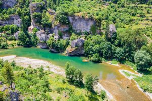 Saturé en été, le Verdon a des concurrents : découvrez 5 canyons grandioses 